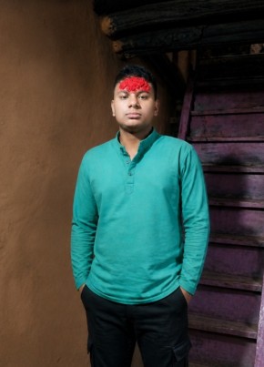 Siddhartha из Butwāl 18 лет