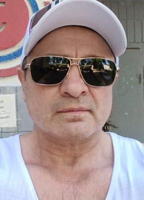 Алексей из Москвы 46 лет