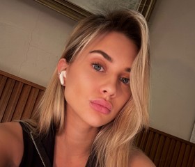 Polina, 25, Moscow
