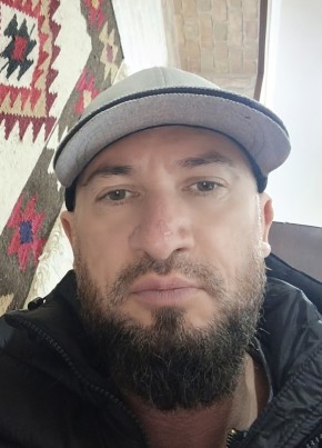 Амир из Новомосковска 49 лет