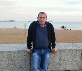 ANDREY BOGDAN, 55, Moscow