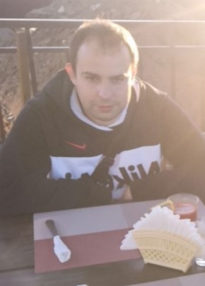 Dmitriy, 35, Russia, Bor