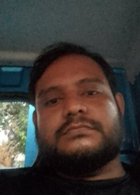 রাসেল, 39, বাংলাদেশ, নেত্রকোনা