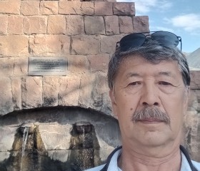 Denibek Esen., 65, Bishkek