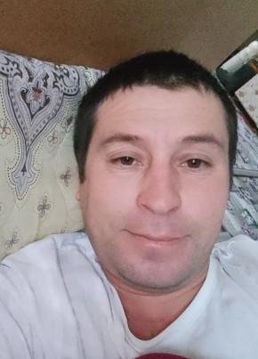 Марат из Караидели 42 года