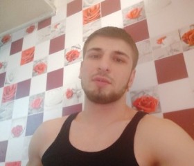 Рустам, 29 лет, Черногорск