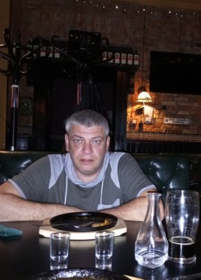 Владимир, 40, Россия, Рыбное