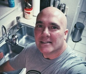 chuck, 52 года, La Vergne