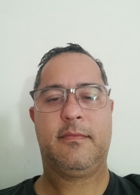 Oliver, 44, República Federativa do Brasil, Ribeirão Preto