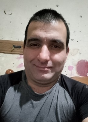 José, 44, República Argentina, Mendoza