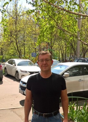 Олег, 52, Россия, Москва