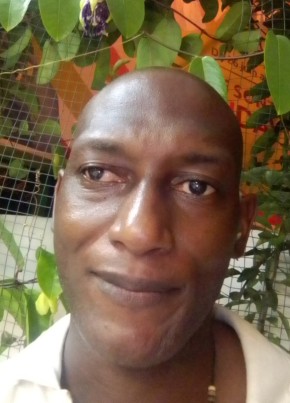 Bonjour Johan, 30, Guadeloupe, Baie-Mahault
