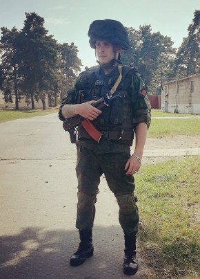 Олег, 28, Рэспубліка Беларусь, Горад Астравец