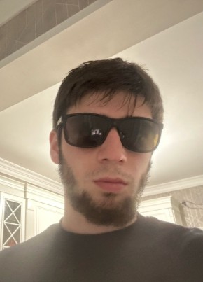Said из Каспийска 19 лет