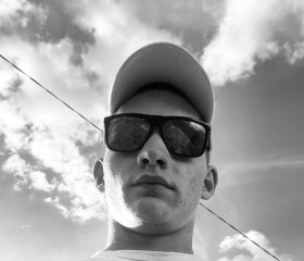 Nikita, 20, Yekaterinburg