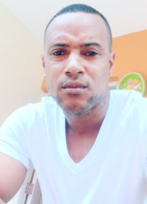 Fernando, 40, República de Santo Domingo, Santo Domingo