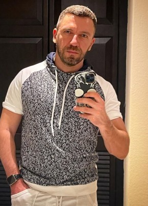 Yuriy, 41, Russia, Volgograd