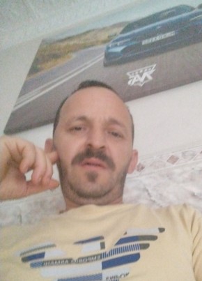 Lounis из Sétif 41 год