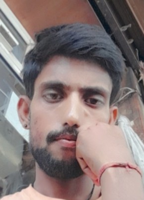 Manish kumar, 21, India, Sunām