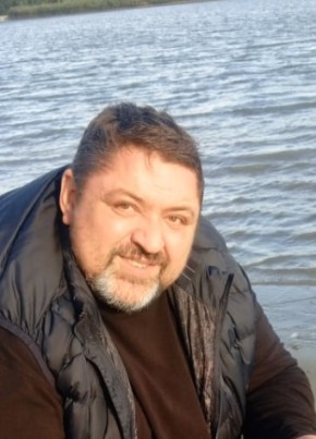 Михаил из Ростова-на-Дону 46 лет