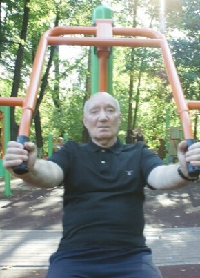 vladimir из Раменское 74 года