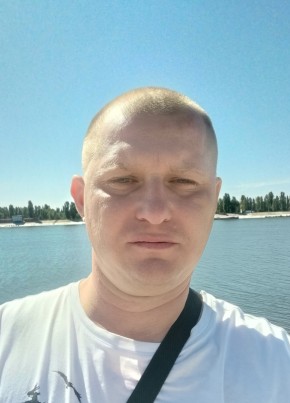 Александр из Ульяновска 37 лет
