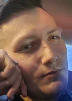 Максим из Тольятти 29 лет
