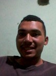 Junior, 20 лет, Caxias