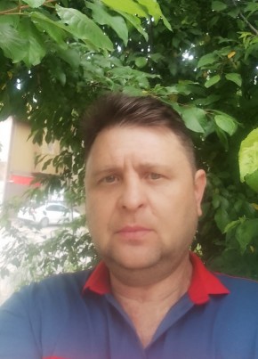 Роман, 47, Россия, Пятигорск