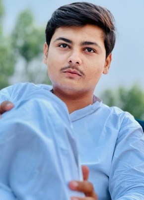 Balooo, 20, پاکستان, سڪرنڊ