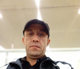 Elerbek Turgunov, 43, Moscow