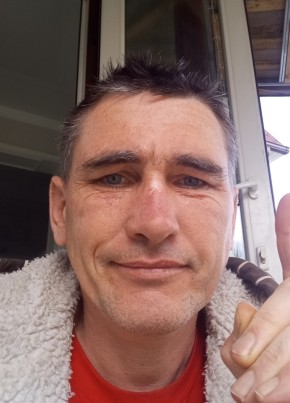 Максим из Калининграда 43 года
