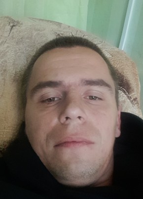 Petrosyan, 32, Russia, Volkhov
