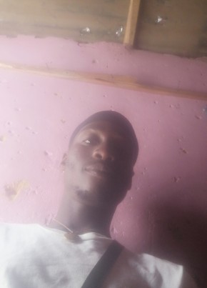Lorch, 21, Malaŵi, Blantyre