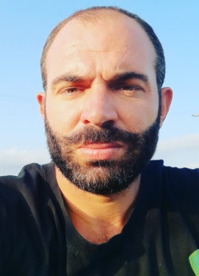 Νικόλαος Τσεκούρ, 40, Ελληνική Δημοκρατία, Αγρίνιον
