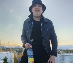 Bogdan, 18, Mirny