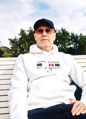 Саша из Самары 49 лет