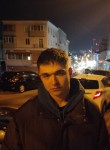 Artyem, 20, Arsenev