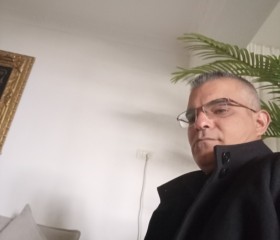 Kamal, 43, Maghar