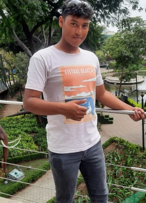 Mat, 18, Ecuador, Atuntaqui