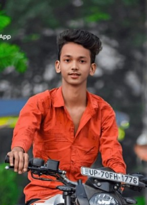 Abhi Kumar, 19, India, Bagaha