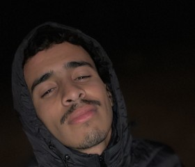 AYOUB, 21, Khouribga