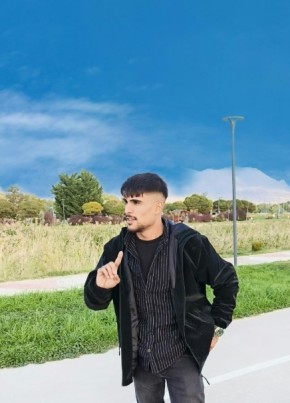 Ali can из Ankara 19 лет