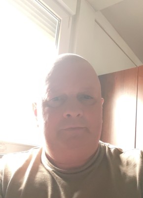 Константин из Долгопрудныя 52 года