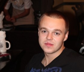 Антон, 34 года, Warszawa