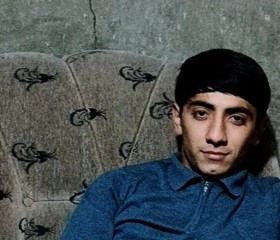 Mau, 20, Ararat
