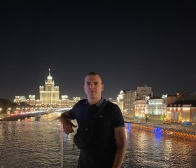 Варчикус, 31 год, Саратов
