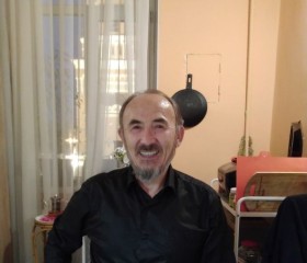 Даниил, 69 лет, Санкт-Петербург
