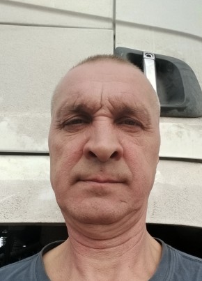 Юрий из Екатеринбурга 49 лет