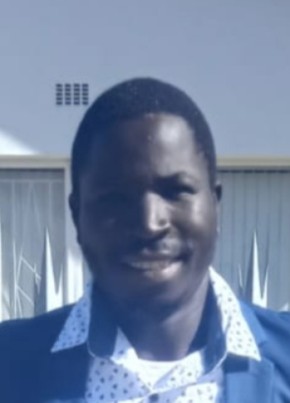 Chris Nkhoma, 32, iRiphabhuliki yase Ningizimu Afrika, Worcester